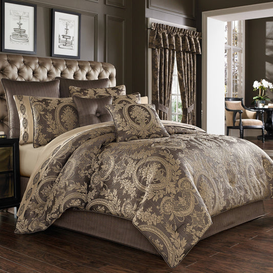 Five Queens Court Neapolitan California King 4 Piece Comforter Set - Mink